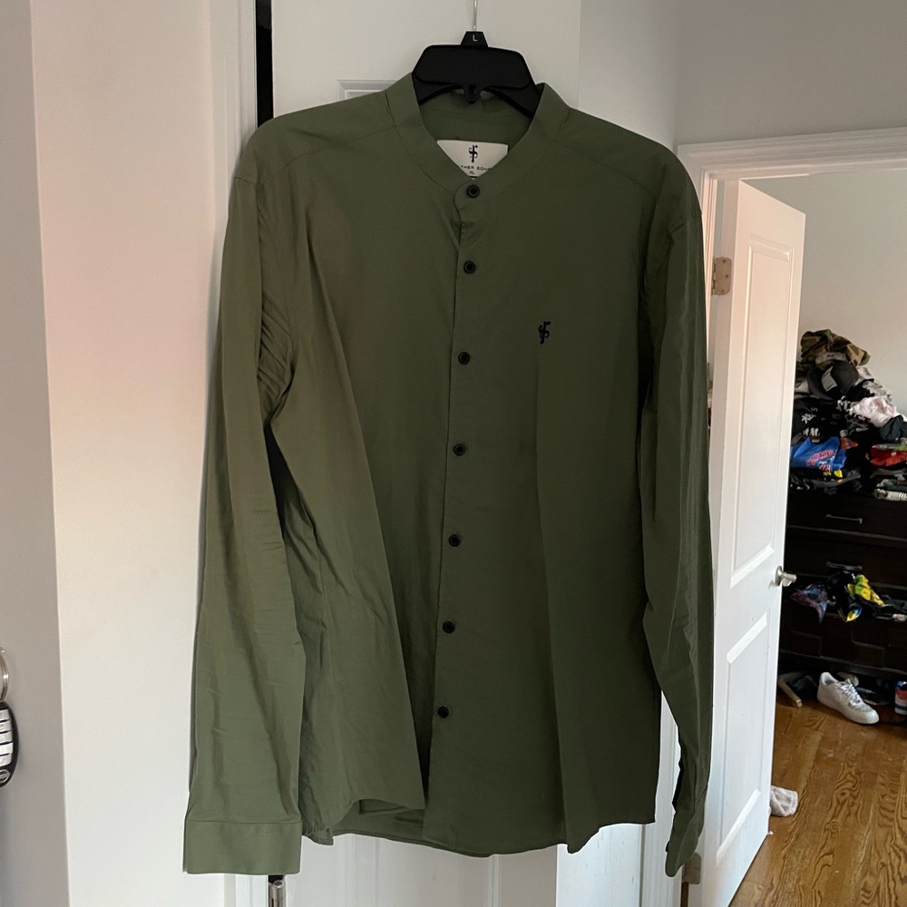 LIKE NEW FATHER & SONS KHAKI GREEN DRESS SHIRT